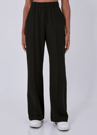 Women's Straight Leg Short Length Pants Black