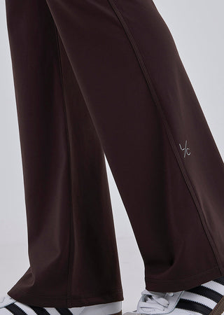 Women's Kick Flare Dark Cocoa (Short)