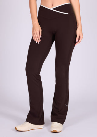 Women's Contrast Kick Flare Leggings Dark Cocoa (Regular)